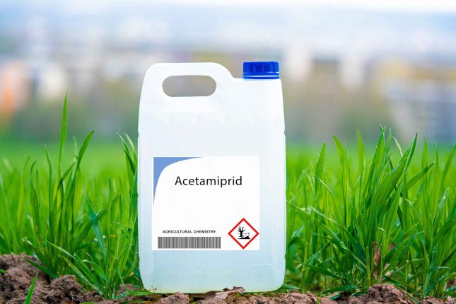 bidon insecticide acétamipride autorisé par loi Duplomb