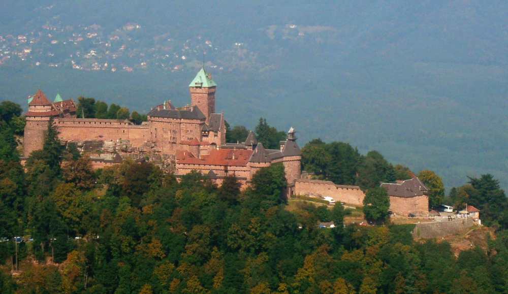 Vue aérienne du Haut-Koenigsbourg